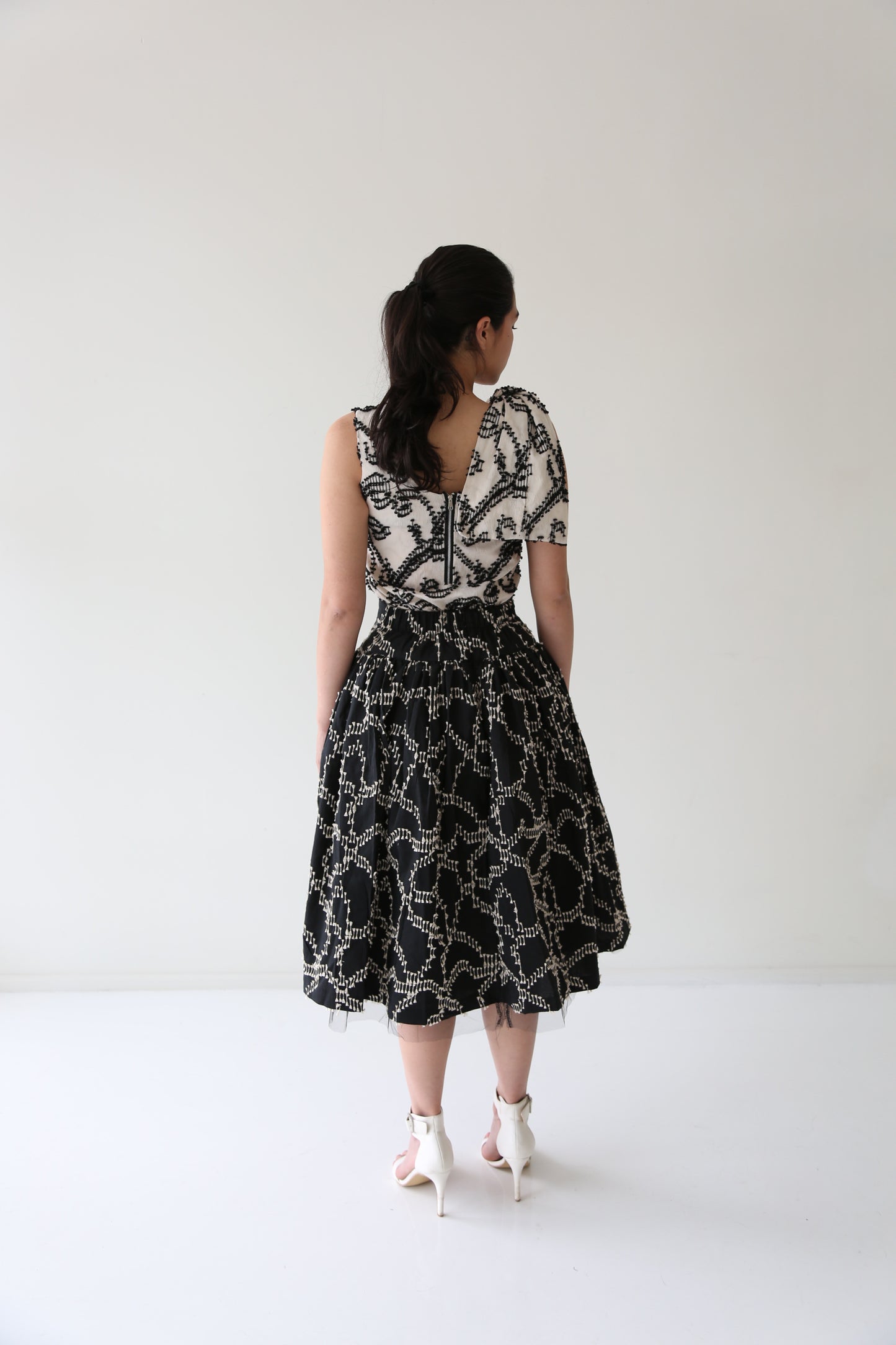 No.1 Bow top in tenun