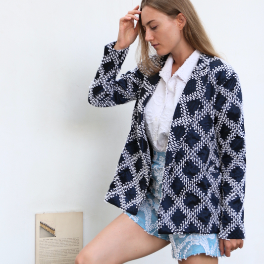 Tiffany blazer in tenun