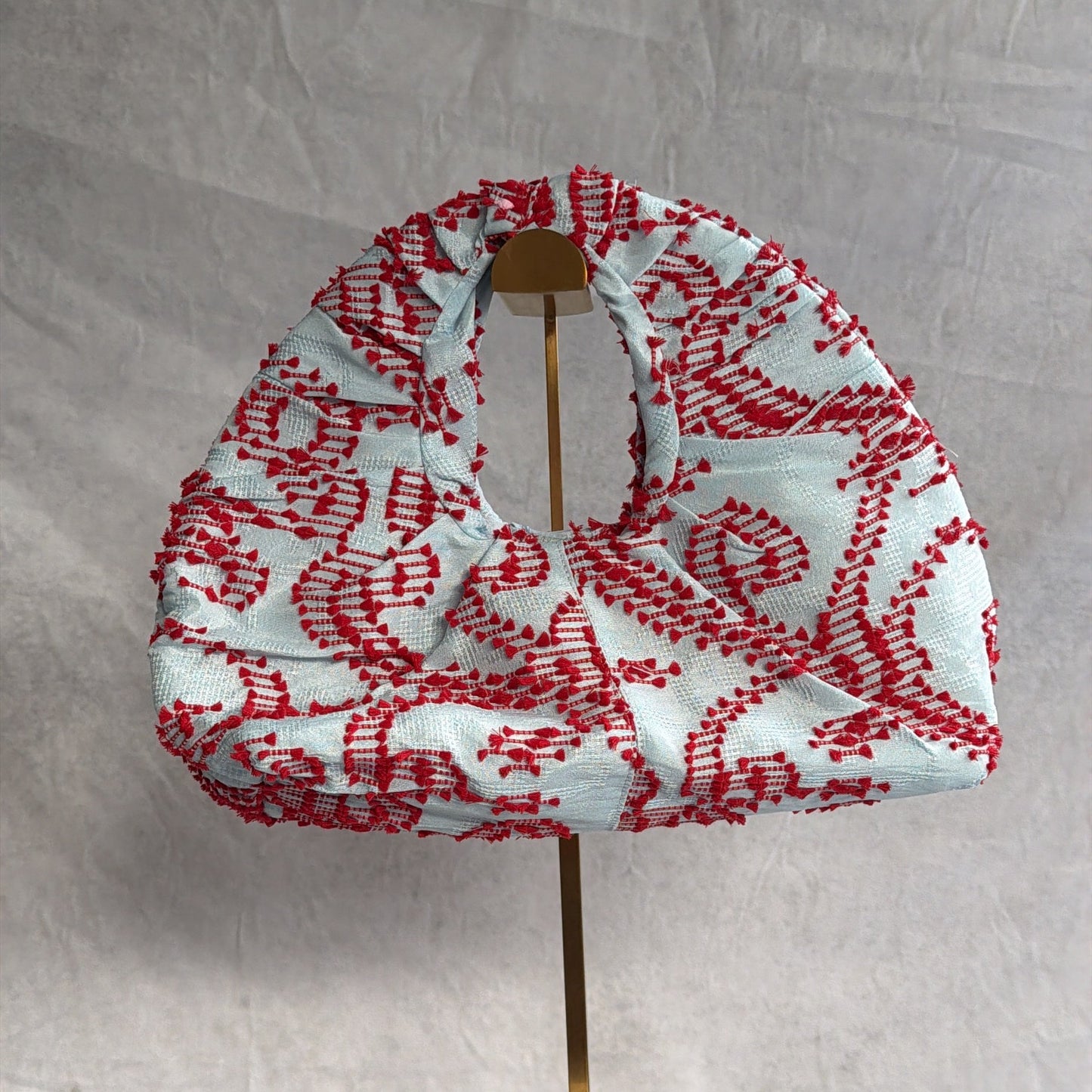 Kaia soft bag in tenun