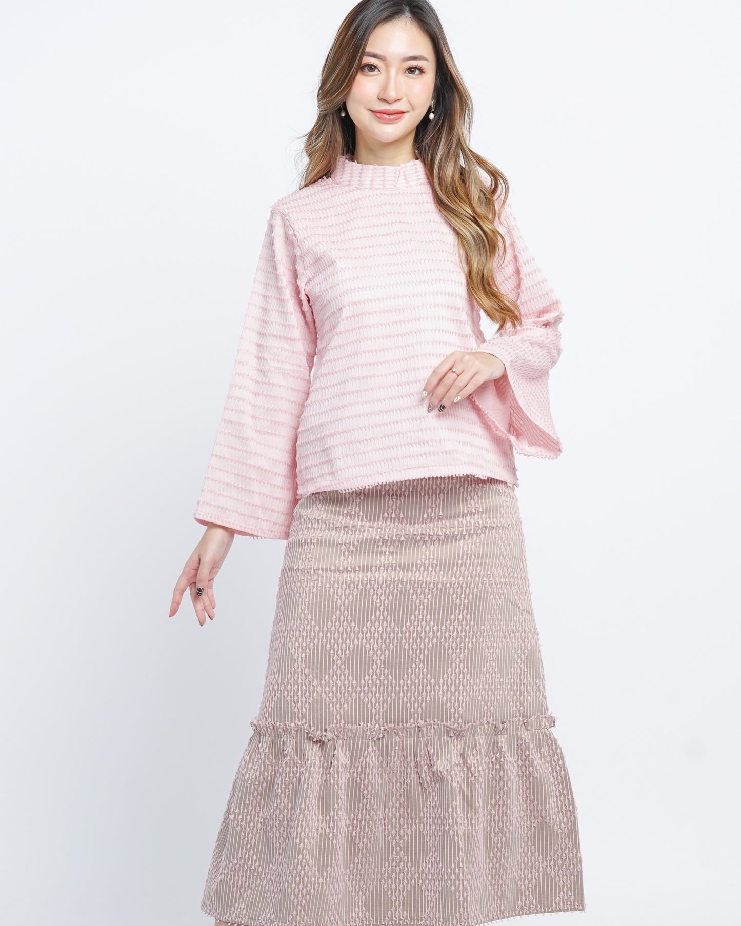 Ready stock at 40% off!