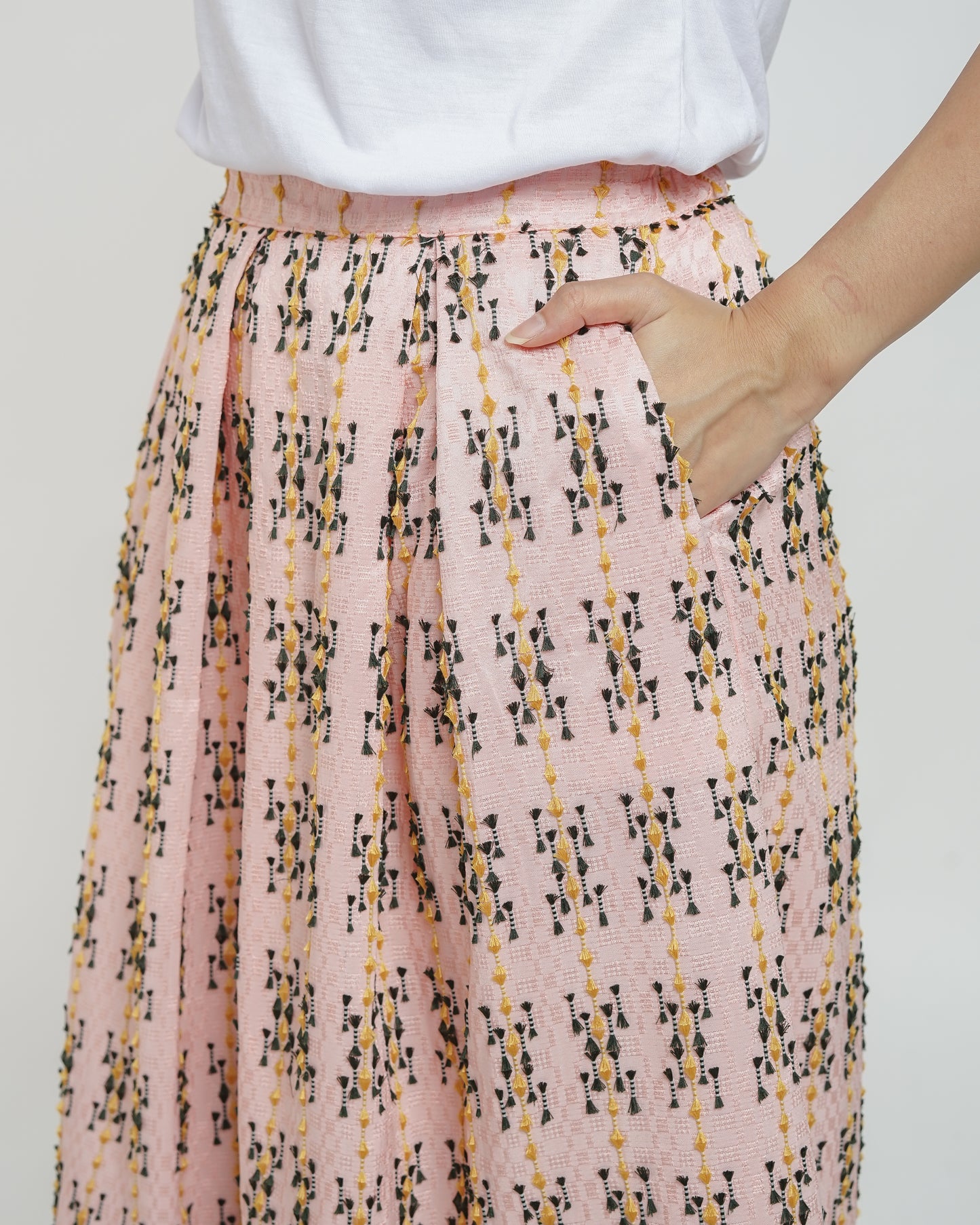 Caitlyn pleated skirt