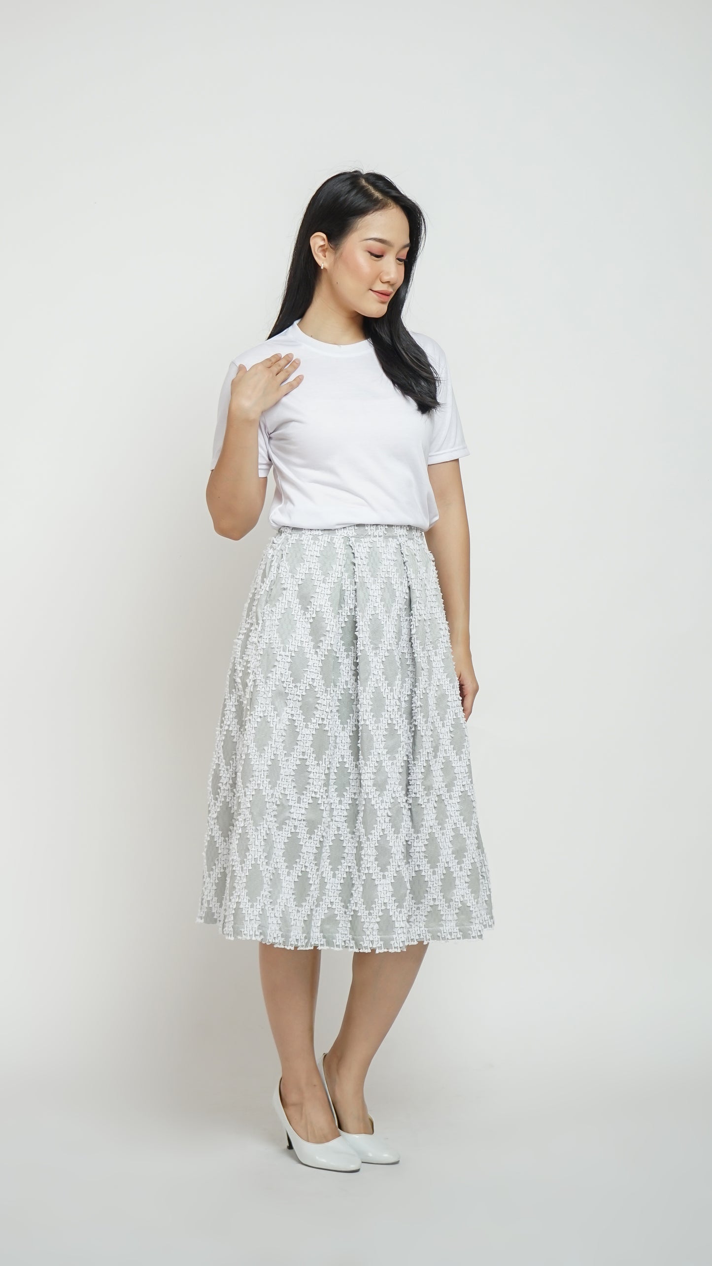 Caitlyn pleated skirt
