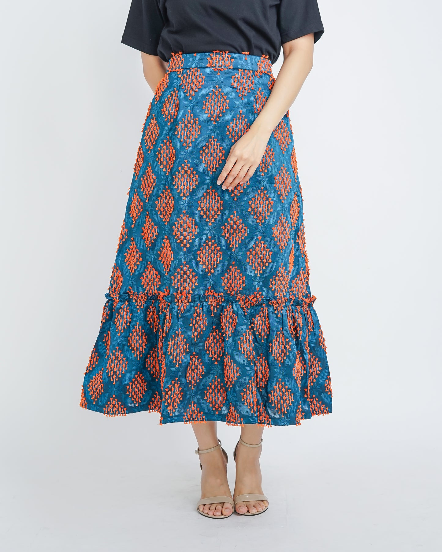 Raya maxi skirt ruffled hem