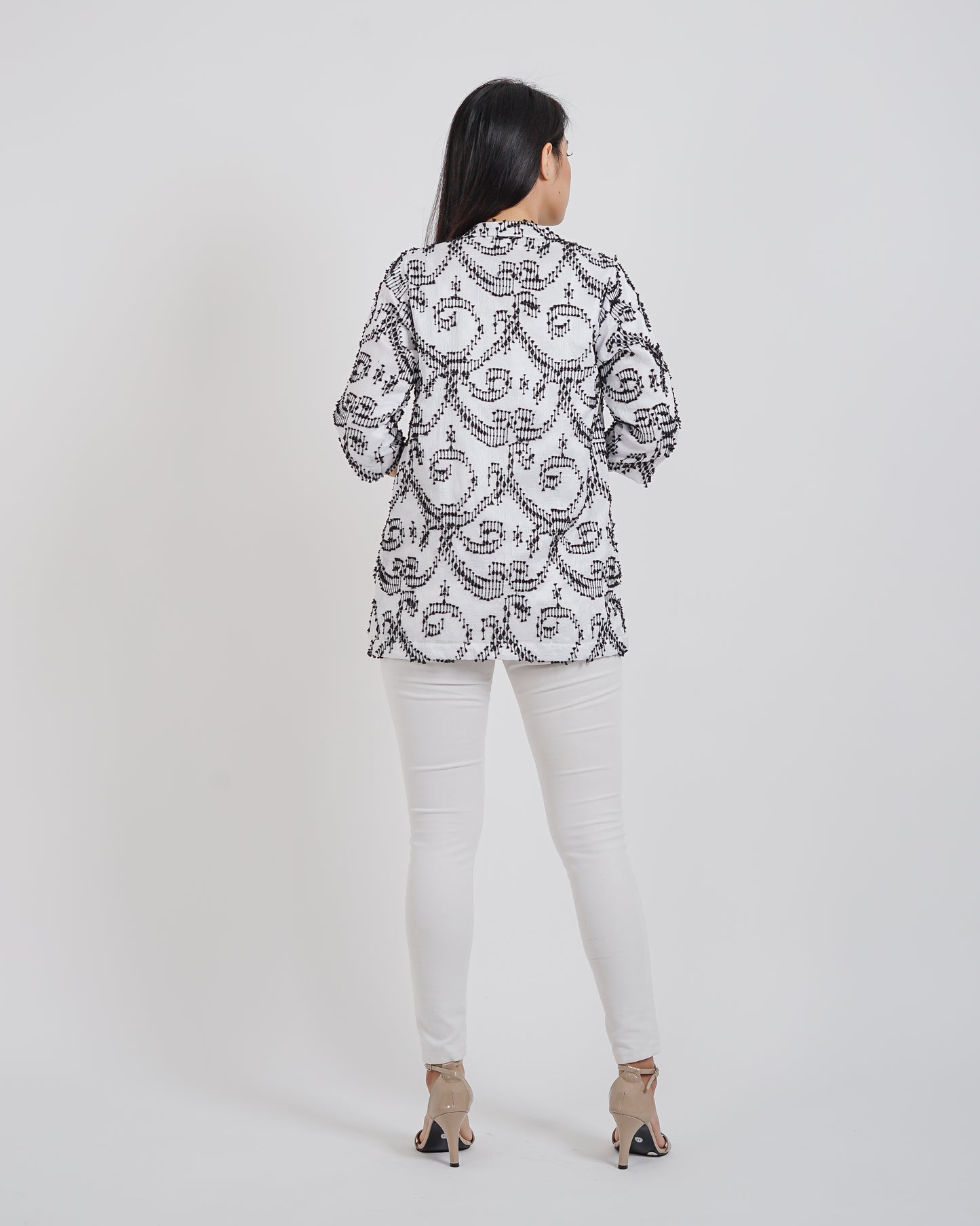 Alice tenun outerwear