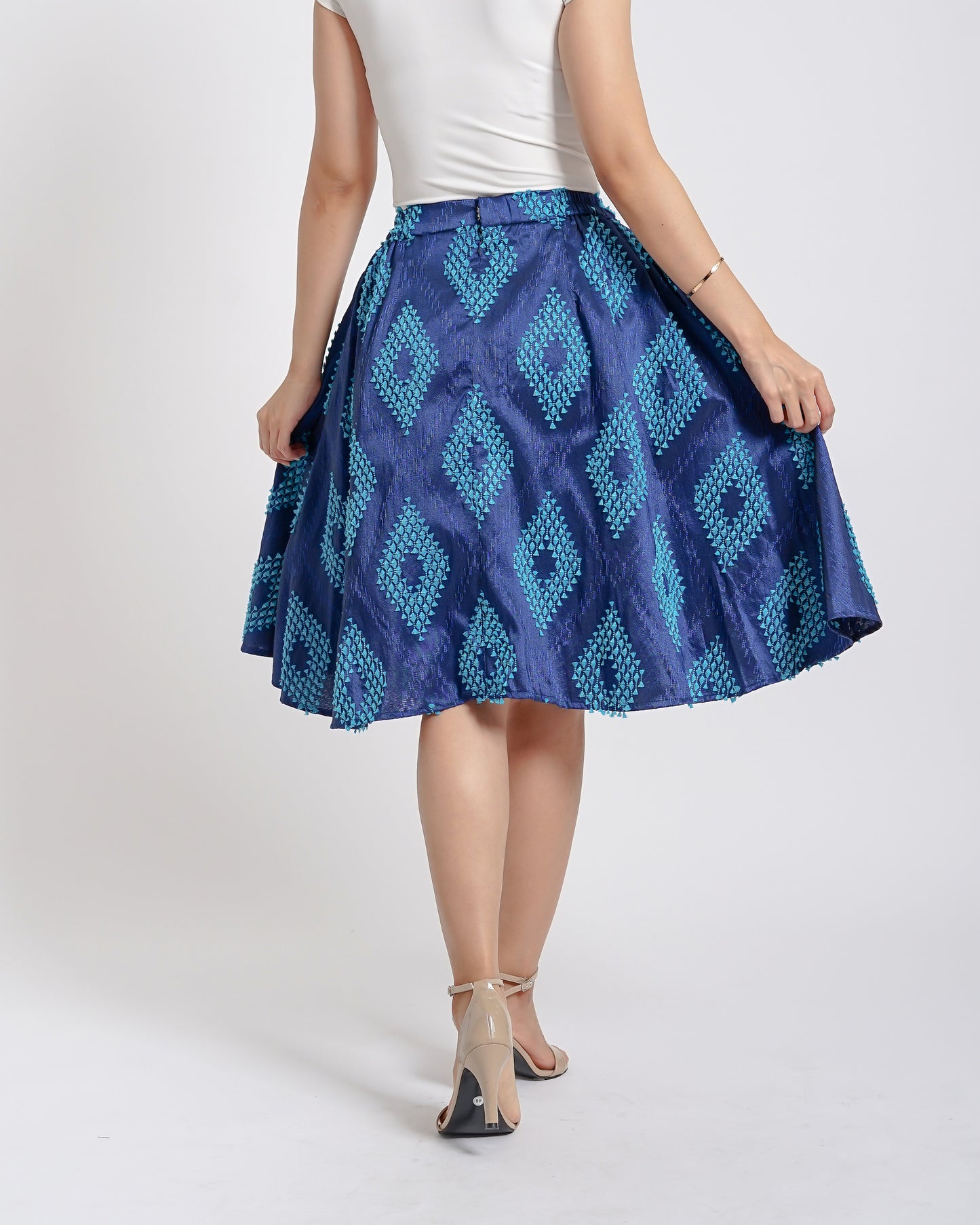 Sally skirt in tenun