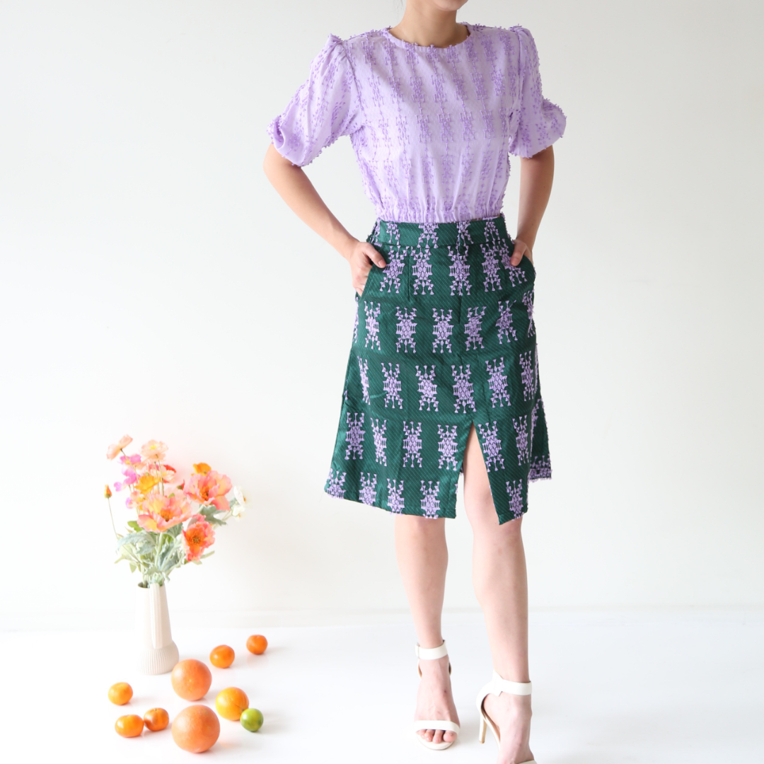 April slit skirt in tenun