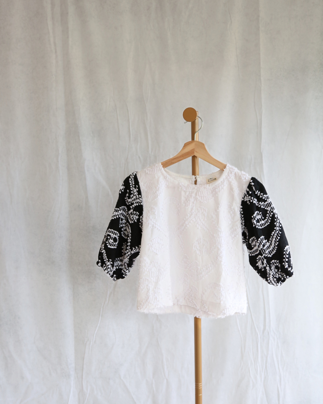 Olive 2-tone top in tenun