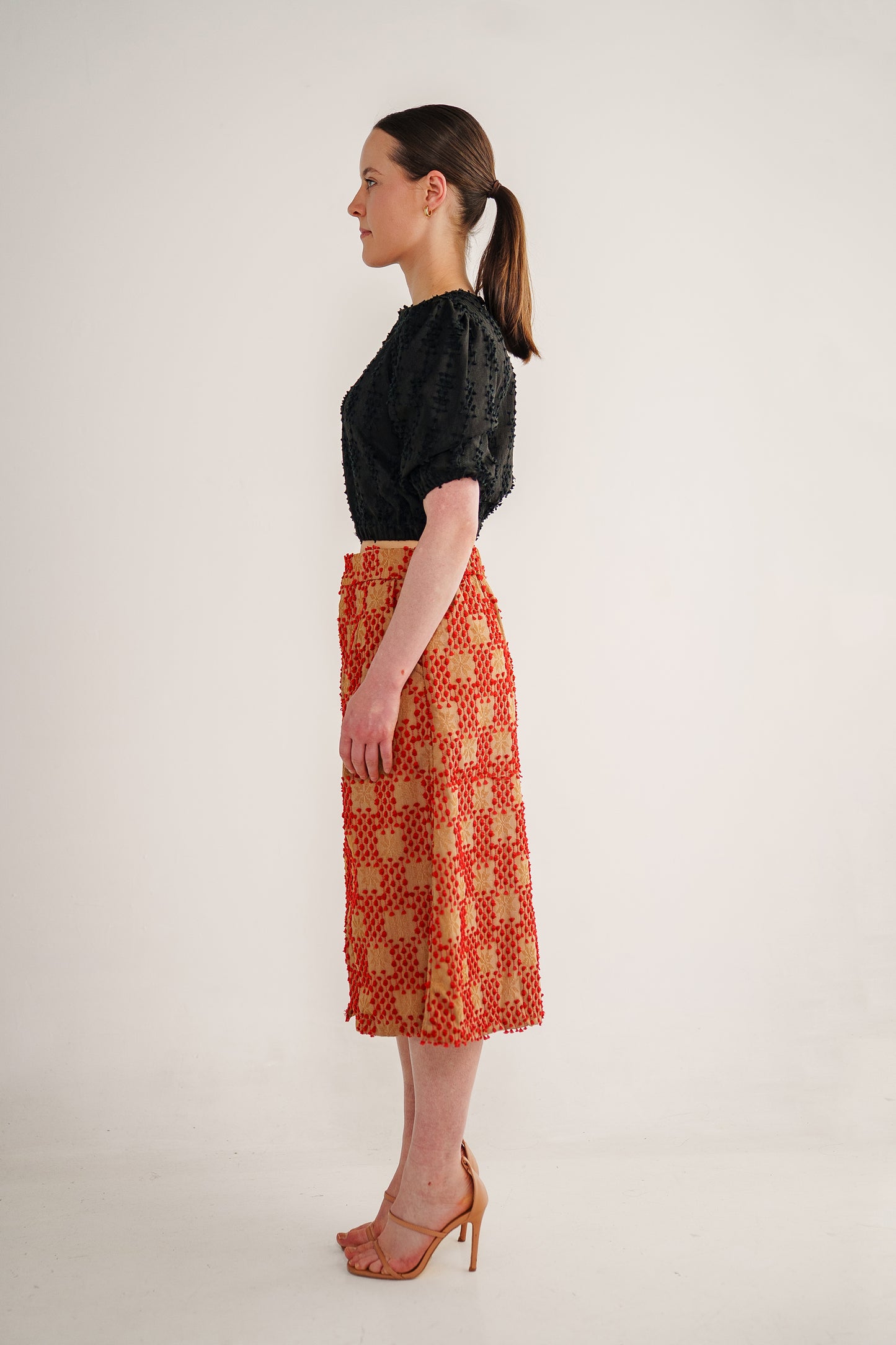 April slit skirt in tenun